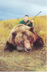 Hunting Grizzly Bears